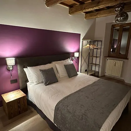 Konukevi Casa Plauto 3*